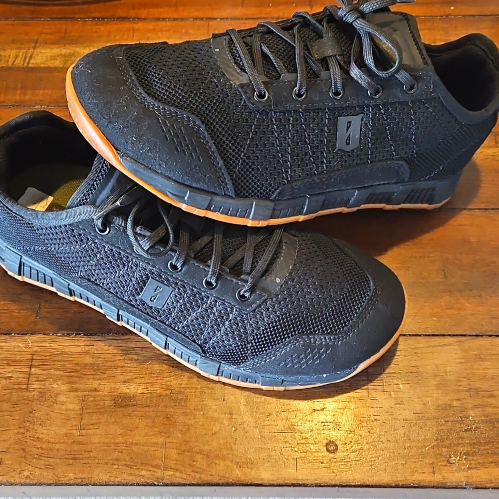 Mens Viktos PTFX CORE 2 shoes size 10